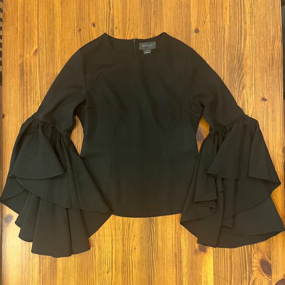 Gracia Black Ruffle Bell Sleeve Blouse - S